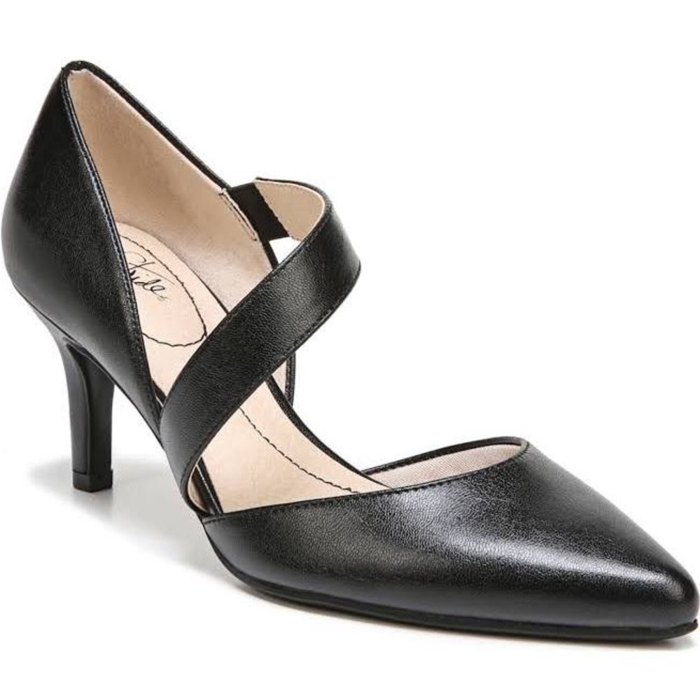 LifeStride Black Suki Pumps Size 8 Like New